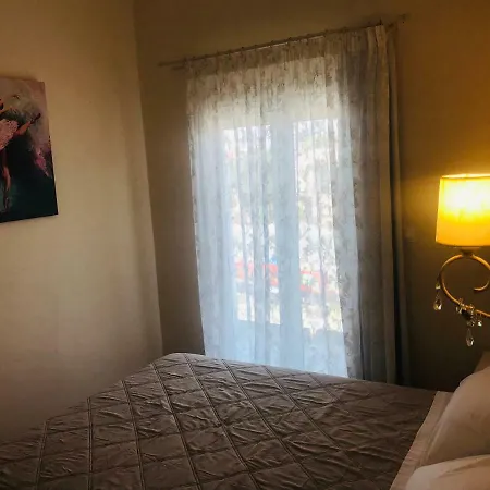 Terpsichore Boutique Appartments 达西亚